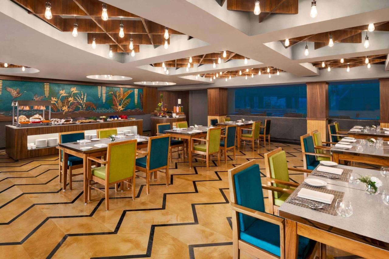 Howard Johnson By Wyndham Udaipur Roop Nagar Buitenkant foto